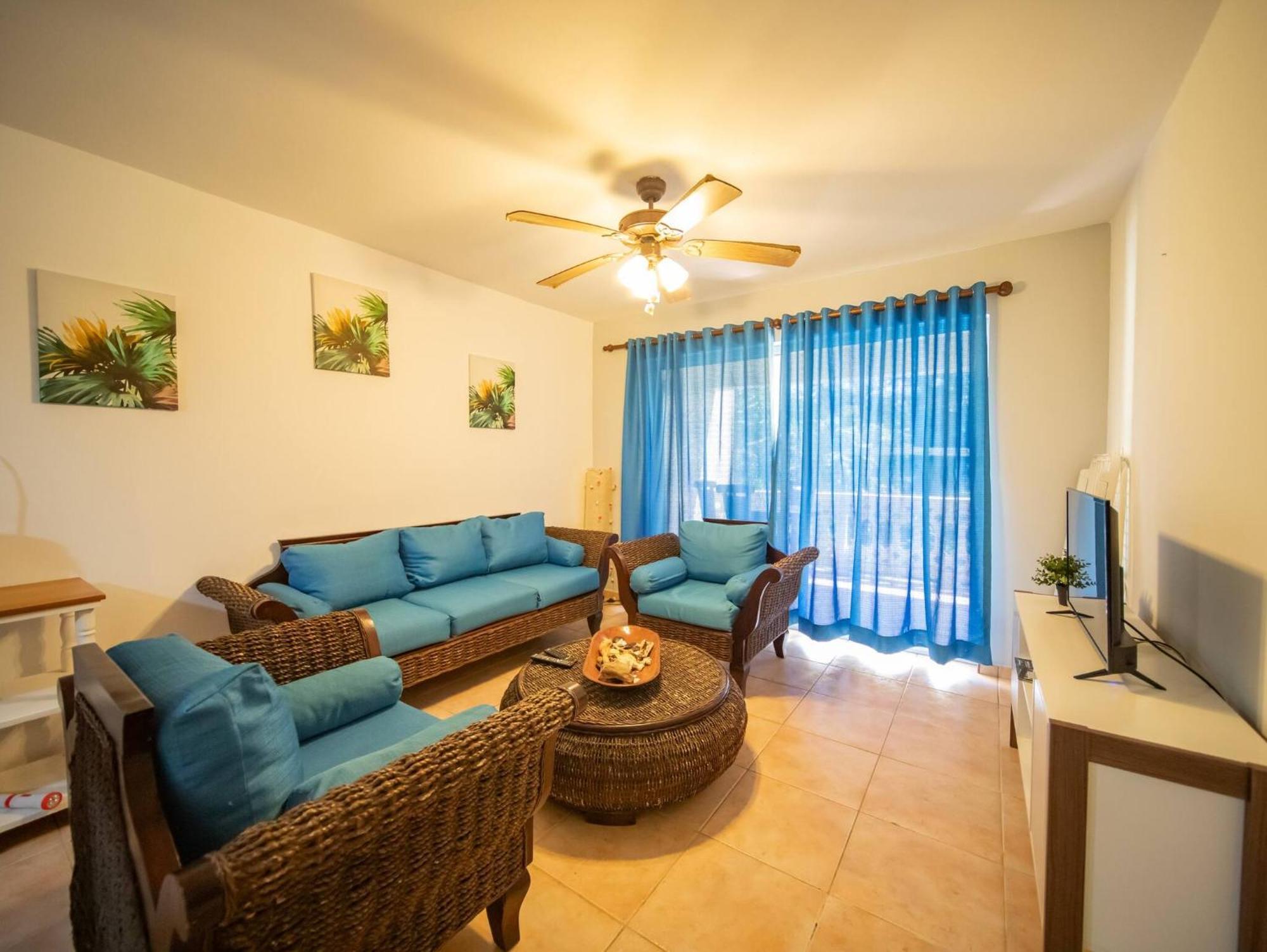 Room In Guest Room - 2Br Caribbean Condo In Cabarete Center Экстерьер фото