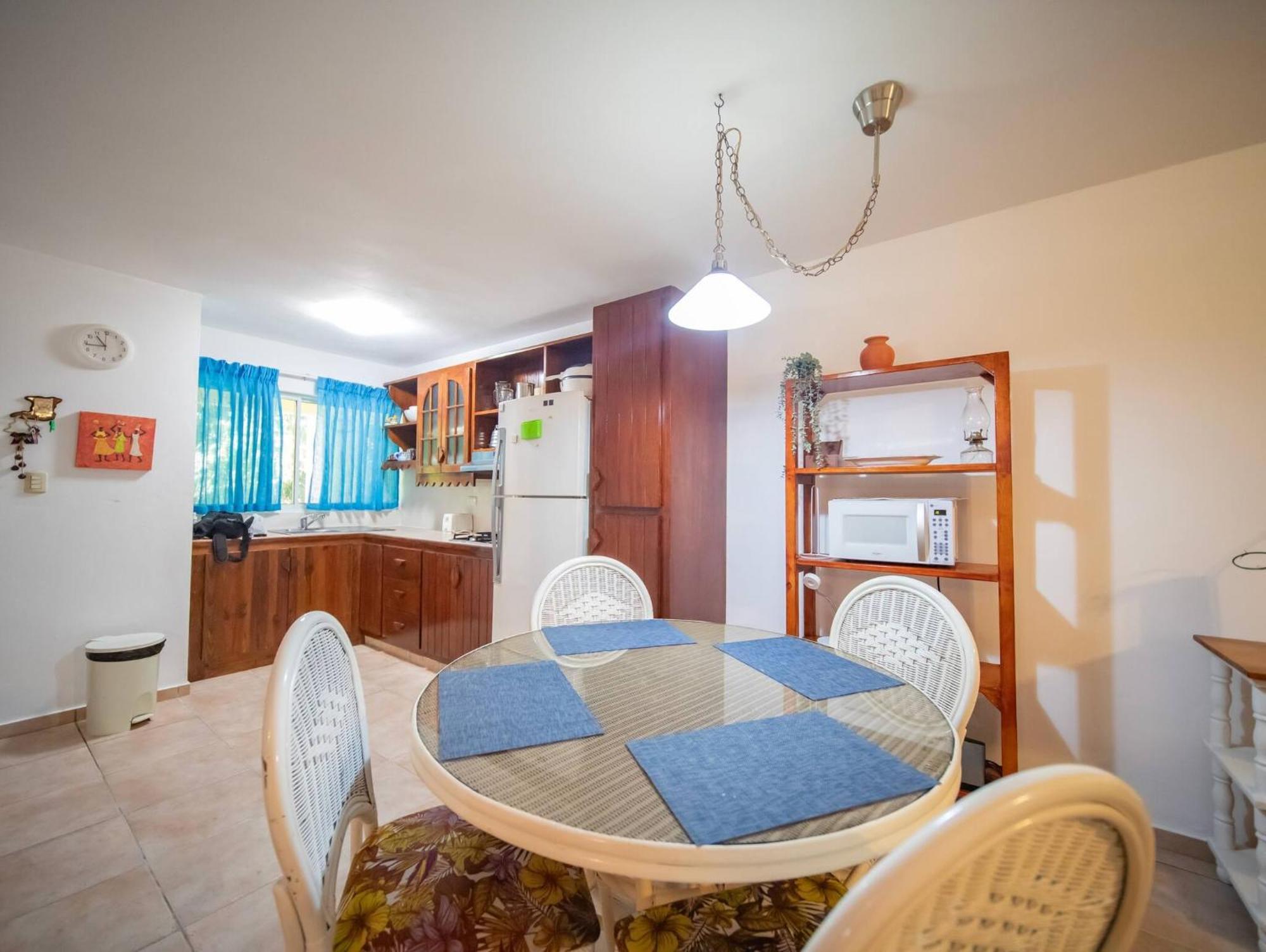 Room In Guest Room - 2Br Caribbean Condo In Cabarete Center Экстерьер фото