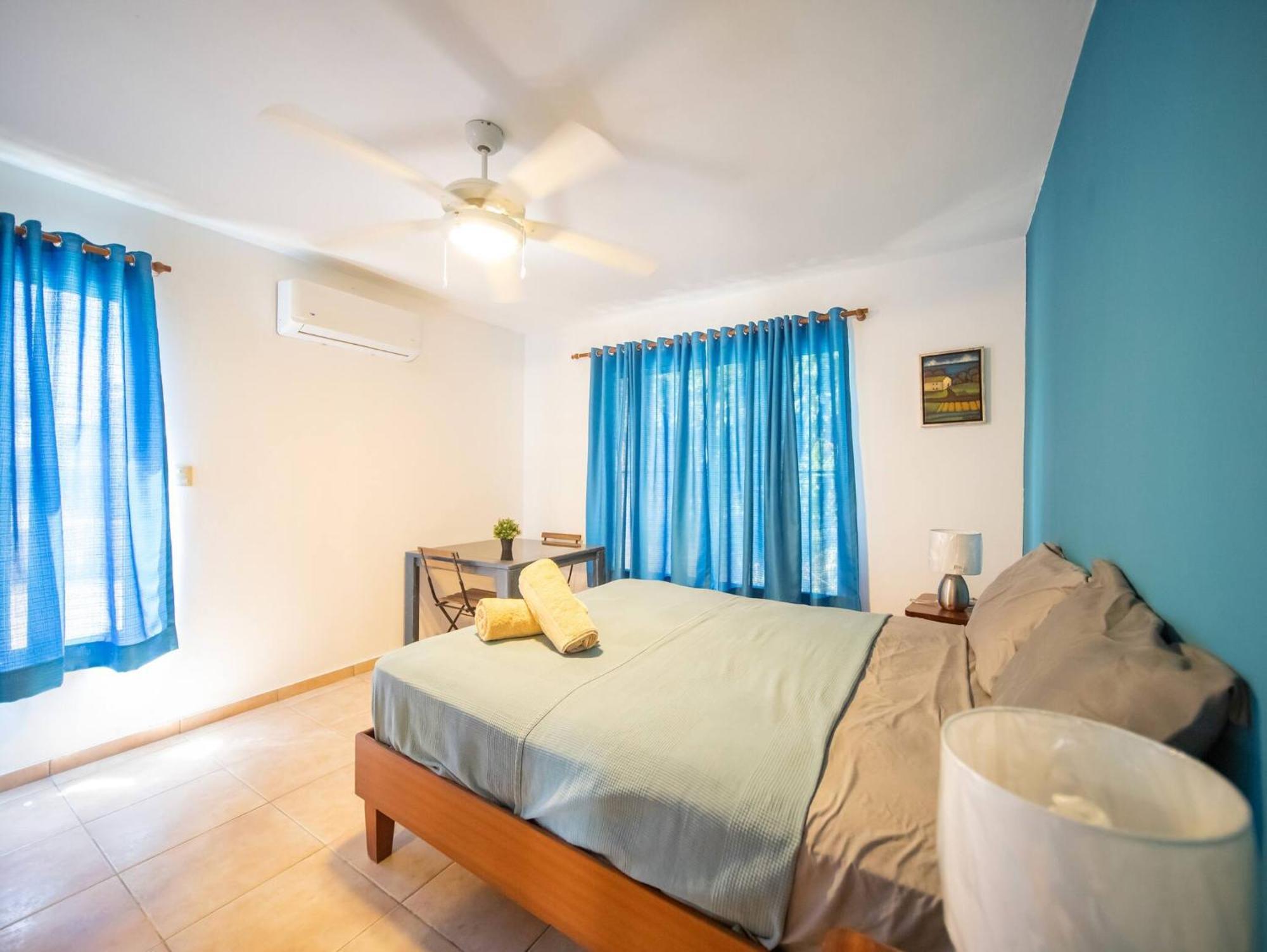 Room In Guest Room - 2Br Caribbean Condo In Cabarete Center Экстерьер фото