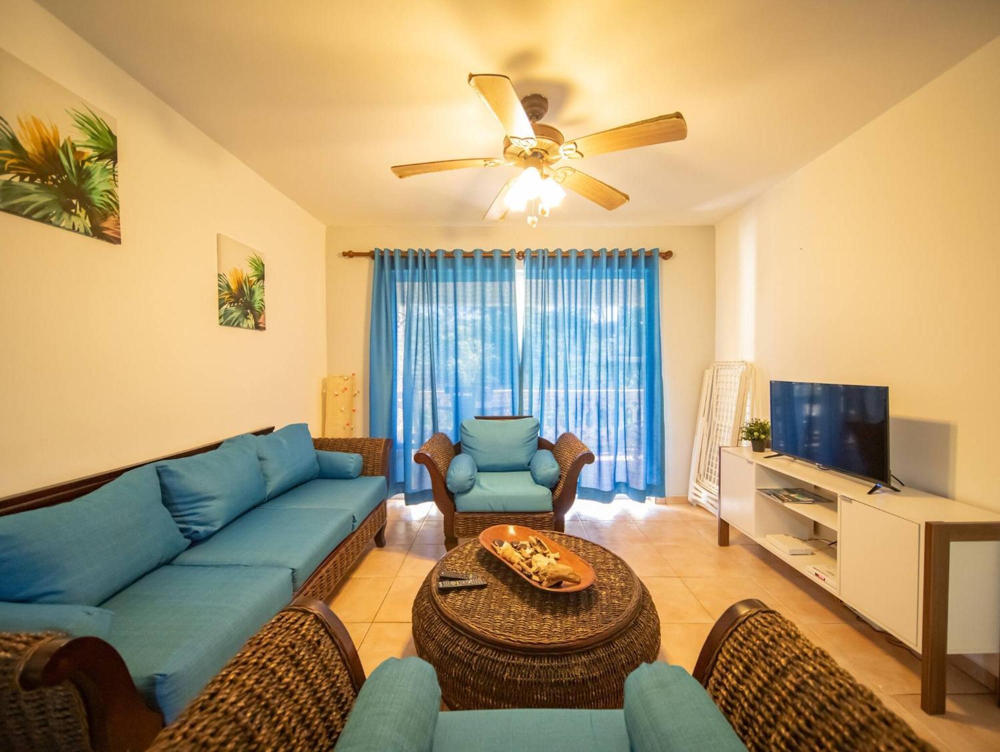 Room In Guest Room - 2Br Caribbean Condo In Cabarete Center Экстерьер фото